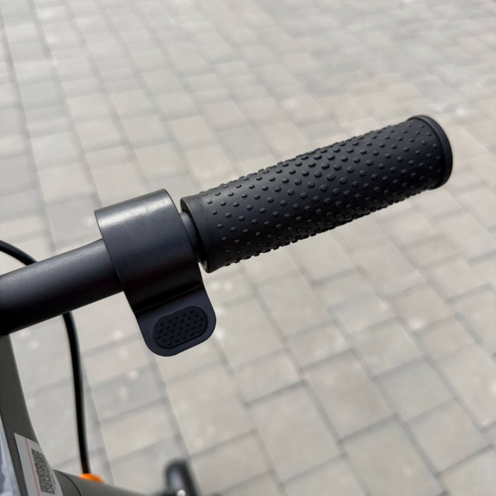 Електросамокат KUGOO PRO 5 |Black| 750W з подвійними амортизаторами та колеса 10" дюймів